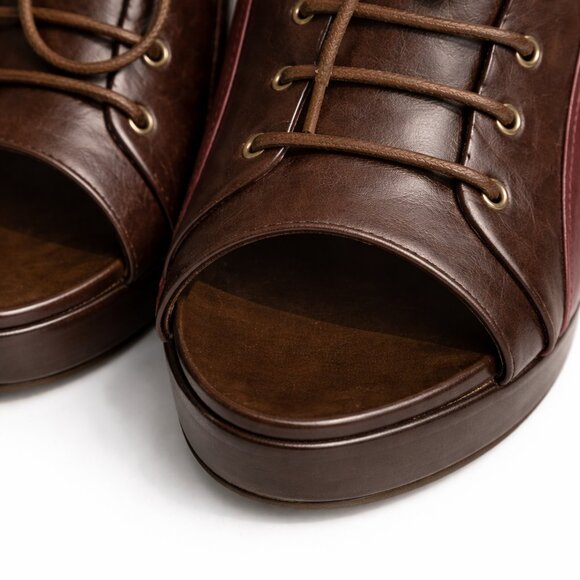 Shoes - Picture 6 of 7